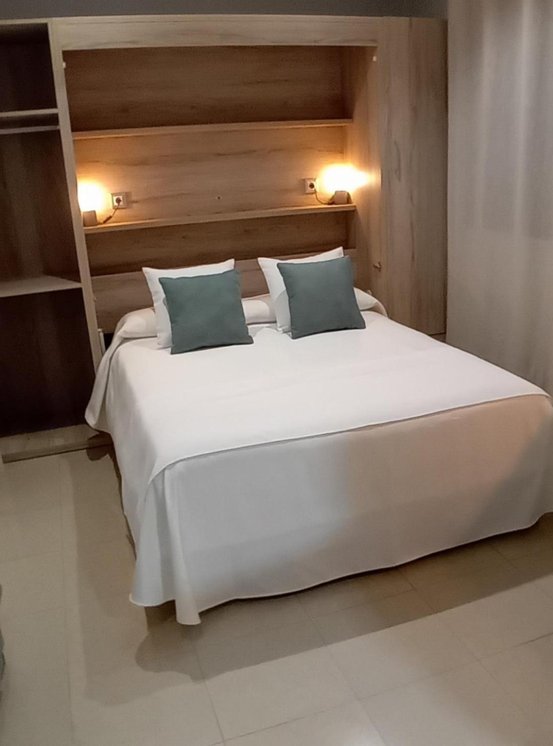 Apartamento La Fuente 27 Tomares Luaran gambar