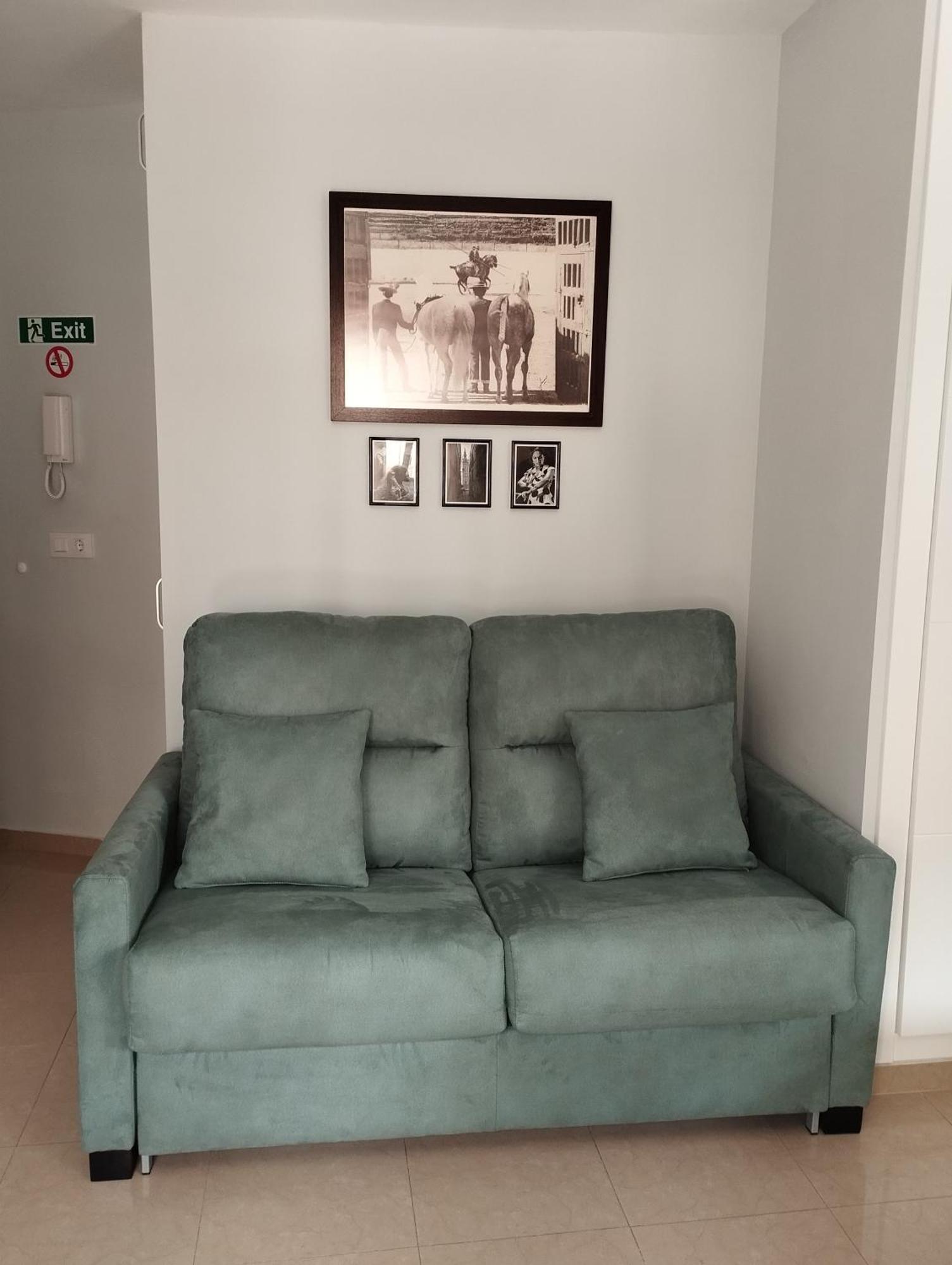 Apartamento La Fuente 27 Tomares Luaran gambar